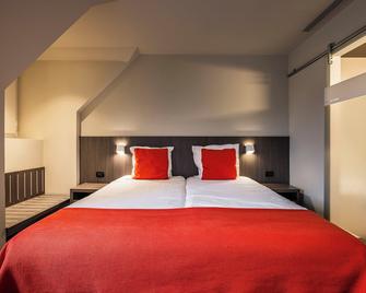 Square Hotel - Kortrijk - Schlafzimmer