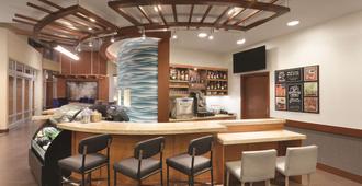 Hyatt Place Portland Airport/Cascade Station - Portland - Bar