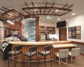 Hyatt Place Portland Airport/Cascade Station - Portland - Bar