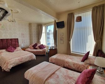 Windsor House Hotel - Blackpool - Bedroom