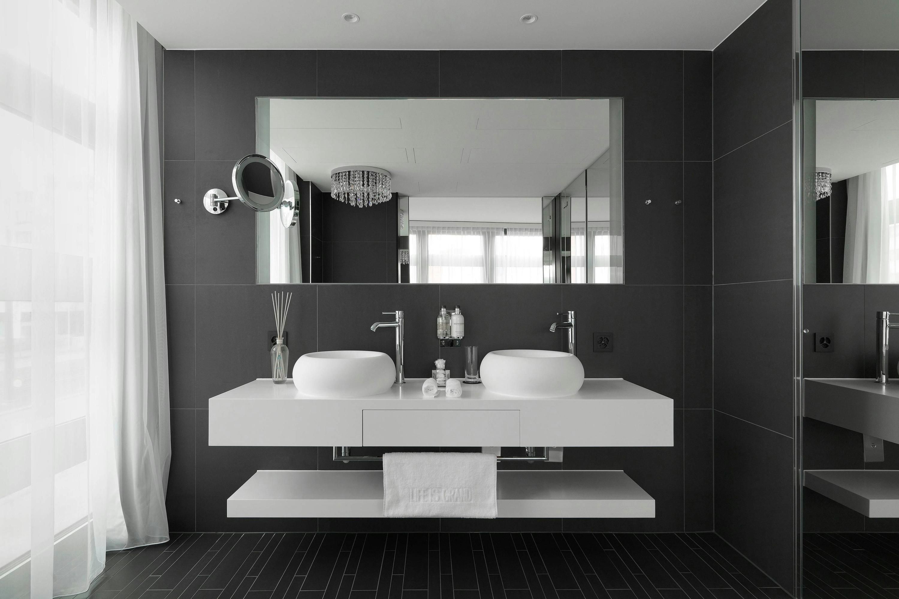 Kameha Grand Zurich, Autograph Collection
