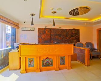 La Promenade Hotel - Kovalam - Rezeption