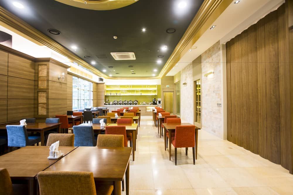 بولاريس هوتل