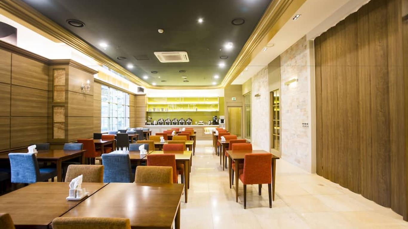 Polaris Hotel