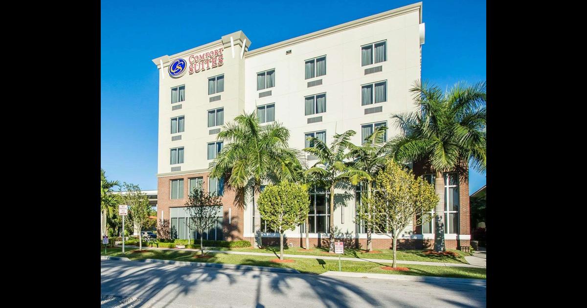 Comfort Suites Miami Airport North 61 2 4 1 Miami Springs Hotel Deals Reviews Kayak