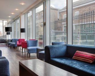 Hampton by Hilton York - York - Lounge