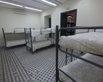 San Isidoro Hostel Sevilla - Sevilla - Habitación