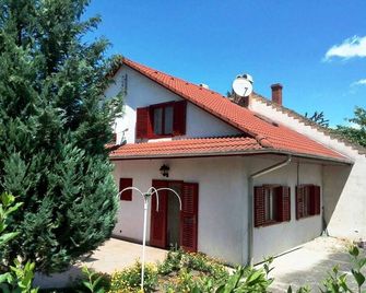 Vadasztanya Apartmanhazak - Siofok - Edificio