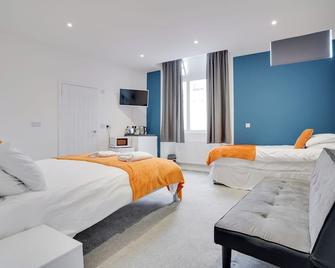 Homesly Guest Rooms, Comfortable En-suite Guest Rooms with Free Parking and Self Check-in - Berwick-Upon-Tweed - Soveværelse