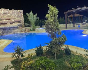 Mountain Resort - Ajloun - Bazén