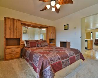 1 Bedroom near Powder Mountain | 1 Bed, 1 Bath - Eden - Bedroom