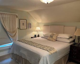 Greenstone Cottage - Oconomowoc - Slaapkamer
