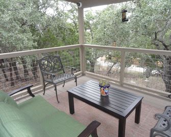 Campfire Dreams - Blanco River Access - S'mores, Etc!! - Wimberley - Балкон