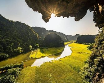 Tam Coc Rocky Bungalow - Ninh Binh