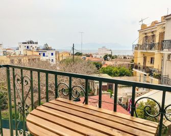 Hotel Aegina - Aegina - Balcony