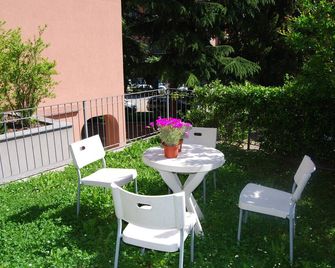 Cernobbio Residence - Cernobbio - Patio