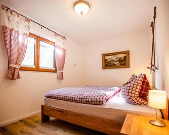 Apartment Almglück - Ehrwald - Habitación