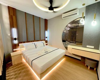 Sky Hotel Selayang - Batu Caves