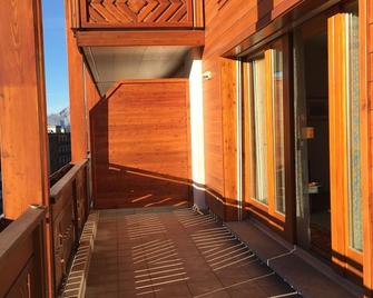 Luxueux Appartement Center Crans Montana - Crans-Montana - Balcone