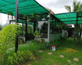 Piamsuk Resort - Lom Sak