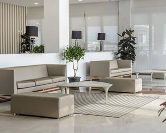 Apartamentos Vibra Riviera - Sant Antoni de Portmany - Lobby
