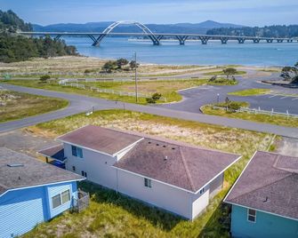 Amandas Cottage - Waldport - Vista del exterior