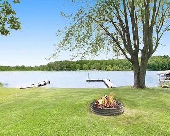 Rest and Relaxation Z's at Slayton Lake - Belding