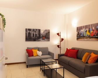 Wonderhome M4 - Milán - Sala de estar