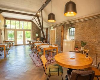 Pean-buiten Weidum - Wirdum - Restaurant