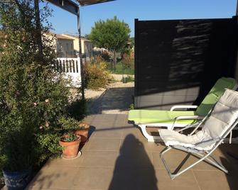 location saisonnière - Mazan - Patio