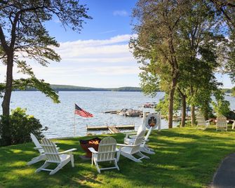 Silver Birches Resort - Hawley - Terasa