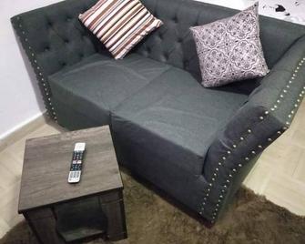 Lux Suites L&N Apartments Utawala - Embakasi - Living room