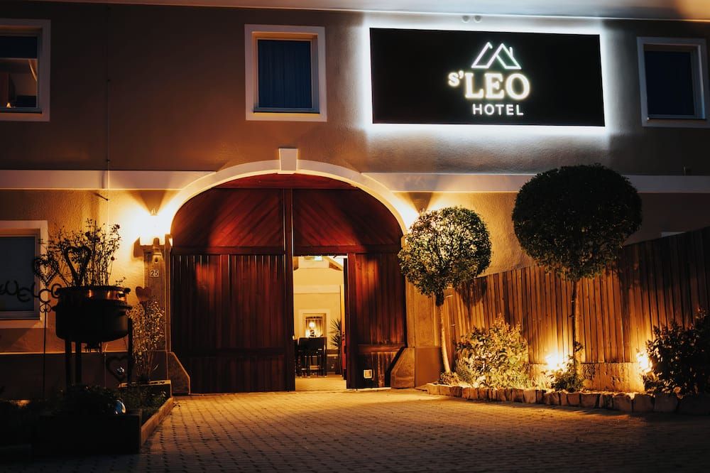 Hotel Leo - Steyr - Edificio