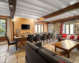 Spa, Sauna 10min From The Ski Slopes, Magnificent Renovated Sheepfold - Cauterets - Salon