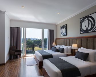 Hotel Grand Turf - Nuwara Eliya