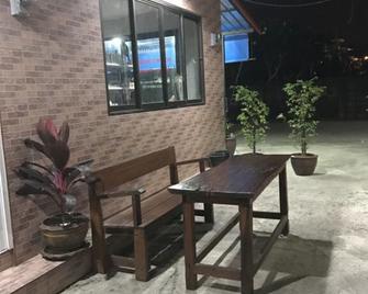Sirikul Mansion - Sakhu - Patio