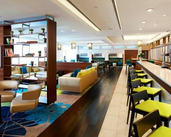 Courtyard by Marriott Aberdeen Airport - אברדין - מסעדה