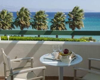 Saint George - Chrisi Akti - Balcon
