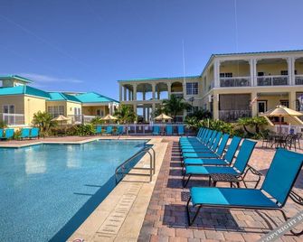 Key West Harbour Oceanfront Suites - Cayo Hueso - Piscina