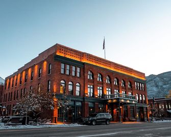 Hotel Jerome, Auberge Collection - אספן - בניין