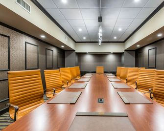 Voco Laguna Hills By IHG - Laguna Hills - Sala de reuniones
