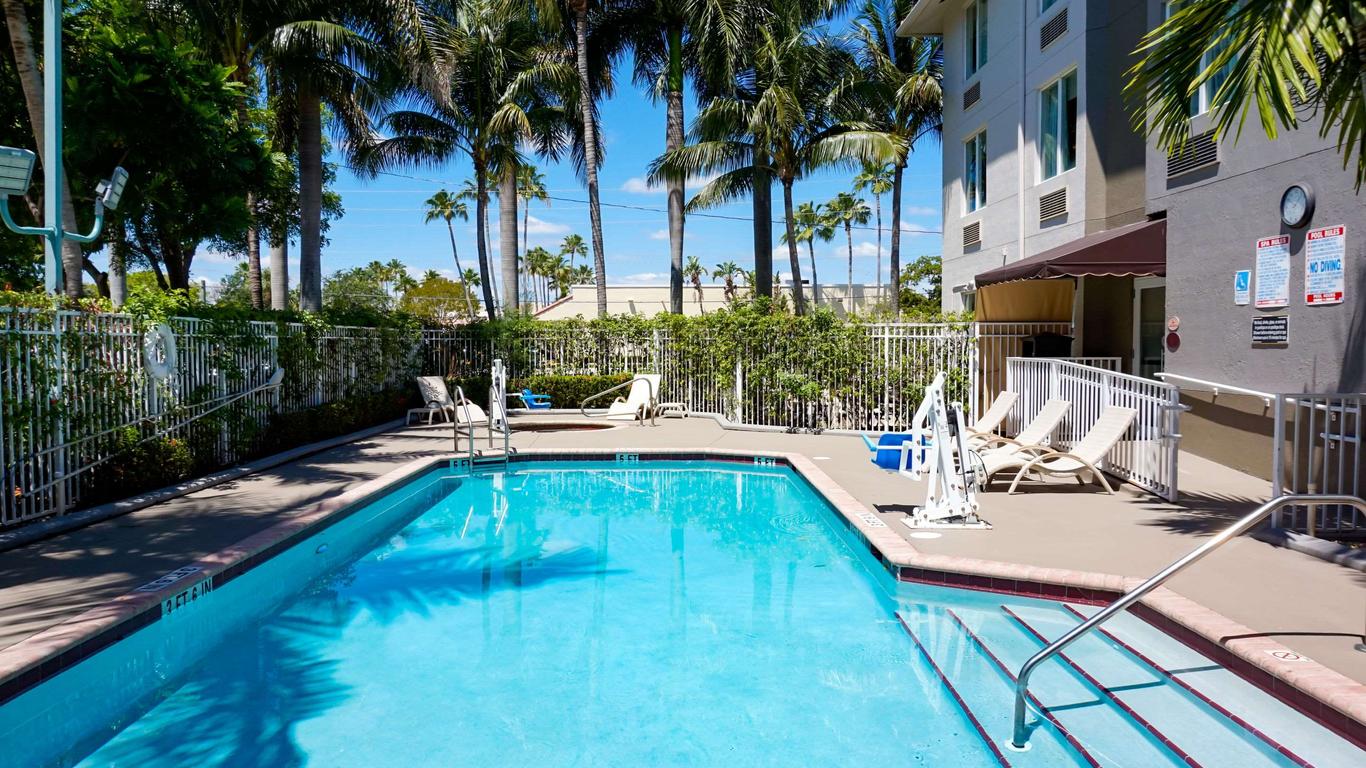 Sleep Inn & Suites Fort Lauderdale Airport