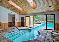 Harbor Springs Condo about 6 Mi to Lake Michigan! - Harbor Springs - Piscina