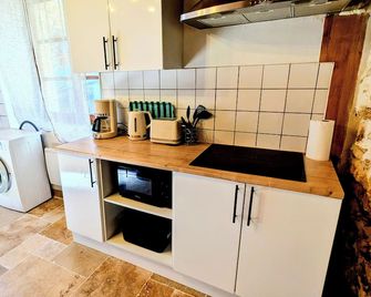 Maison rénovée, centre médiéval de Belvès - Pays-de-Belvès - Cuisine