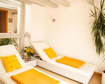 Hotel Wappenstube - Erbach im Odenwald - Bedroom