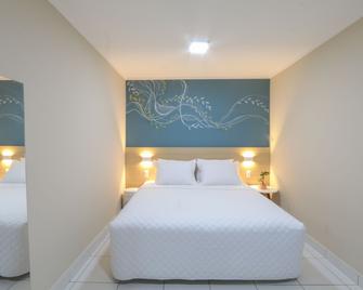 Hotel Copacabana Piracicaba - Piracicaba - Makuuhuone