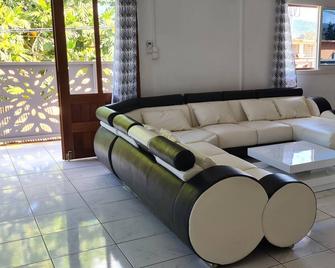 Lhacienda976 - מאמודזו - סלון