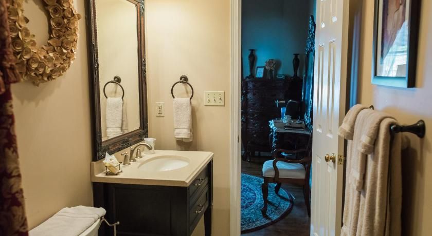 Bathroom view of Inn at the Olde Silk Mill