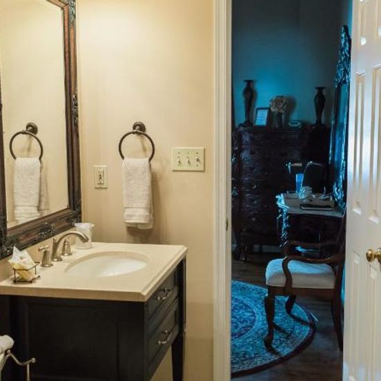 Bathroom view of Inn at the Olde Silk Mill