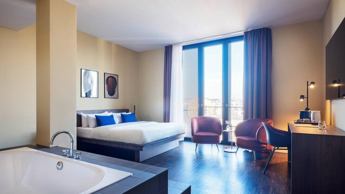 Numa Berlin Weinmeister